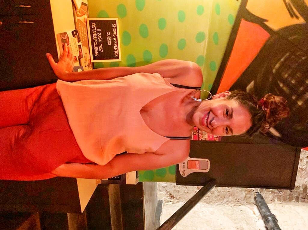 cena show para miercoles a la noche