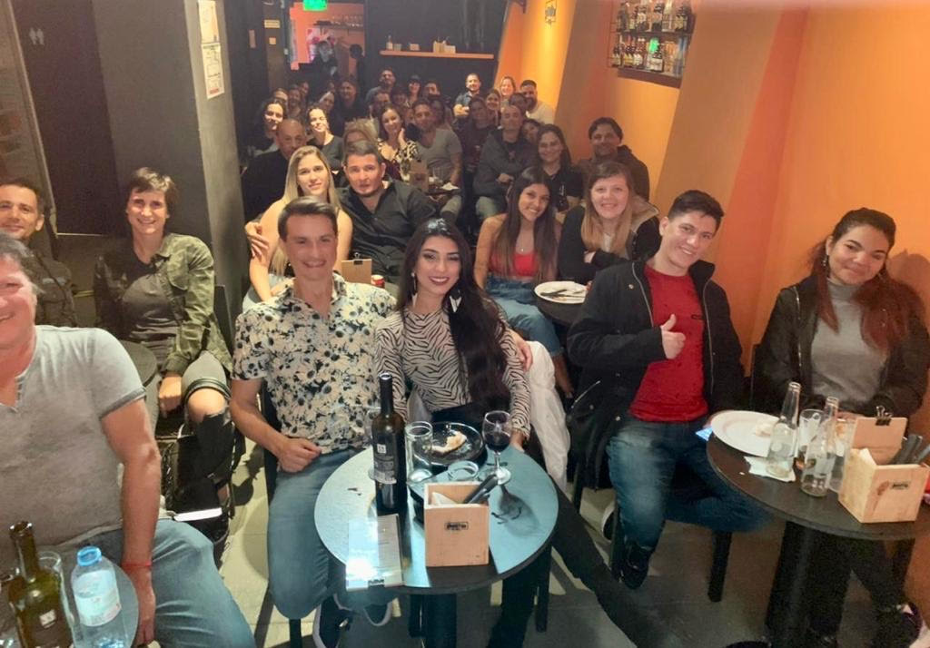 donde festejar con mis amigos